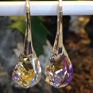 Lunar Swarovski Element Raindrop 18mm Crystal